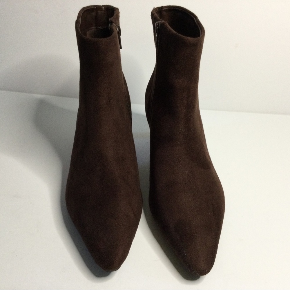 Universal Thread Dark Brown Suede Ankle Boots
